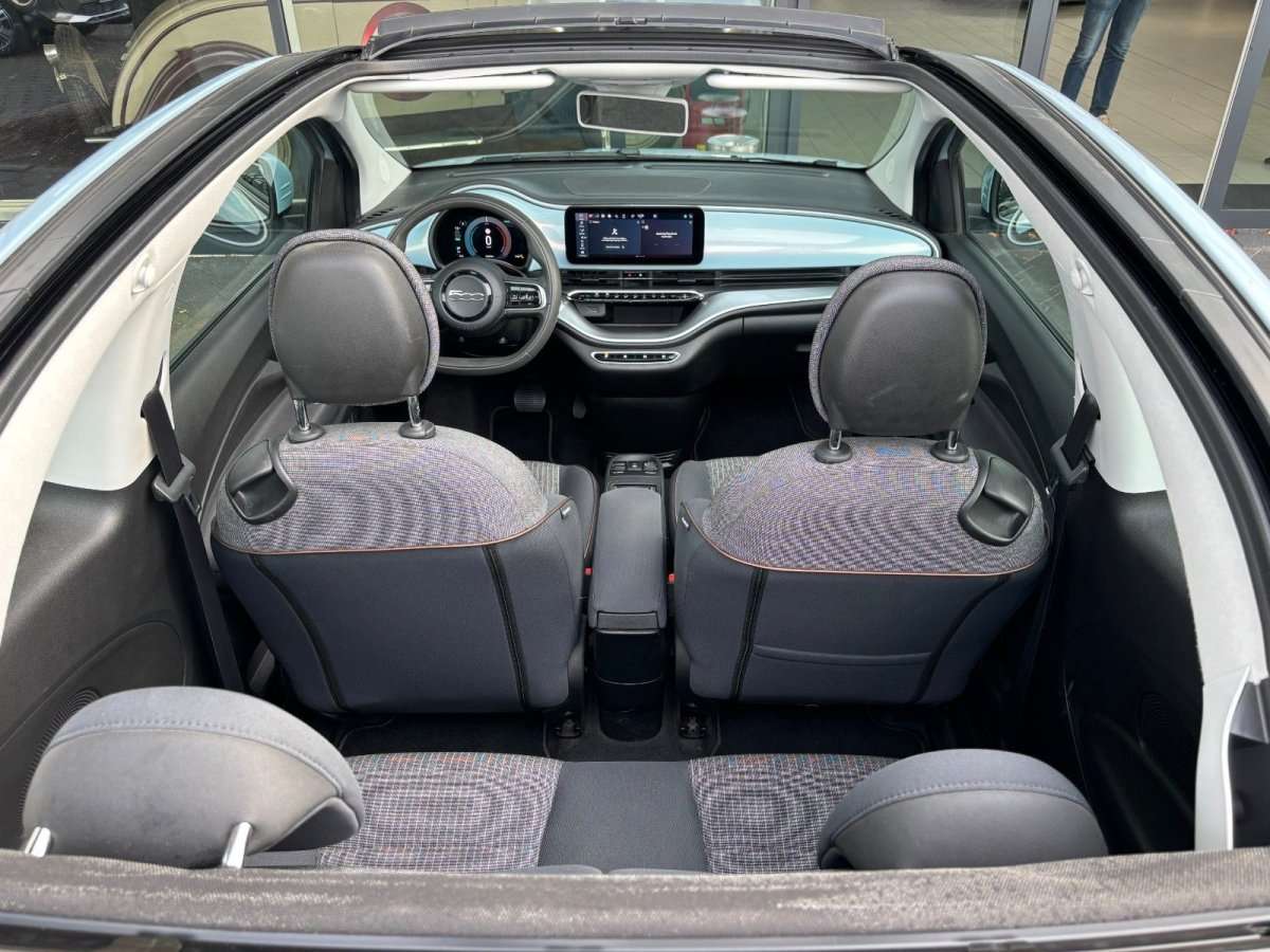 Fahrzeugbild eines Fiat 500