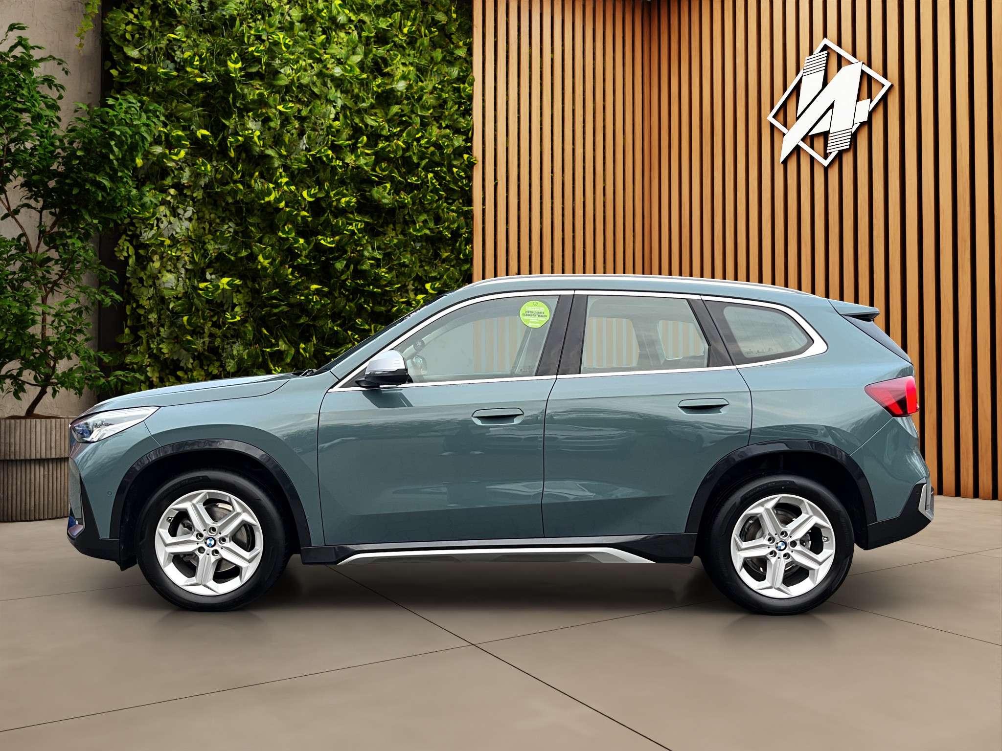 Fahrzeugbild eines BMW X1