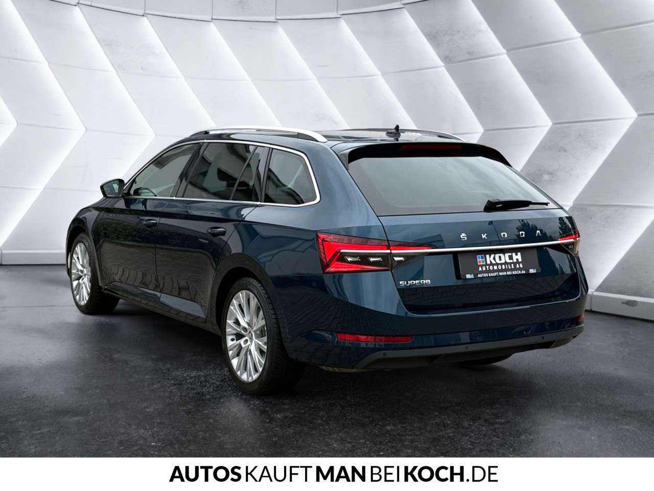 Fahrzeugbild eines Skoda Superb