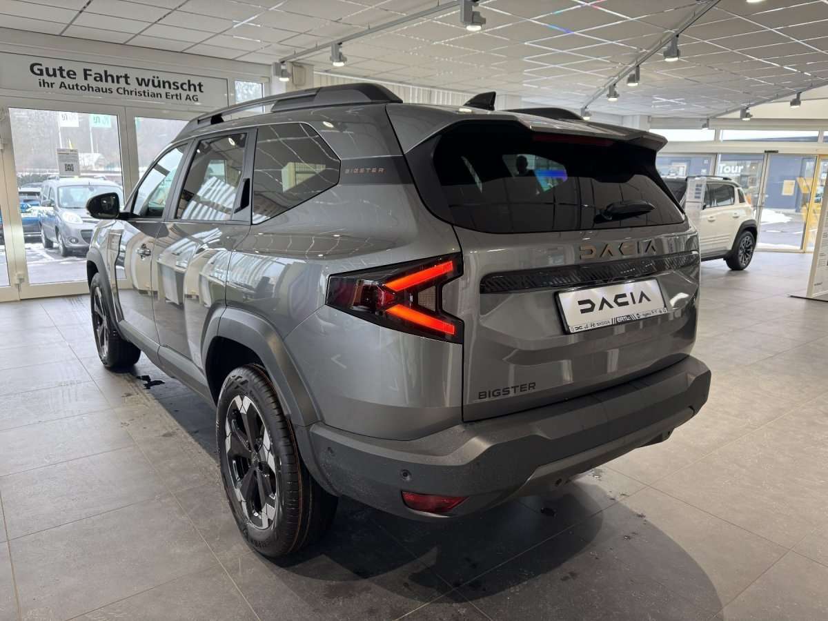 Fahrzeugbild eines Dacia Bigster