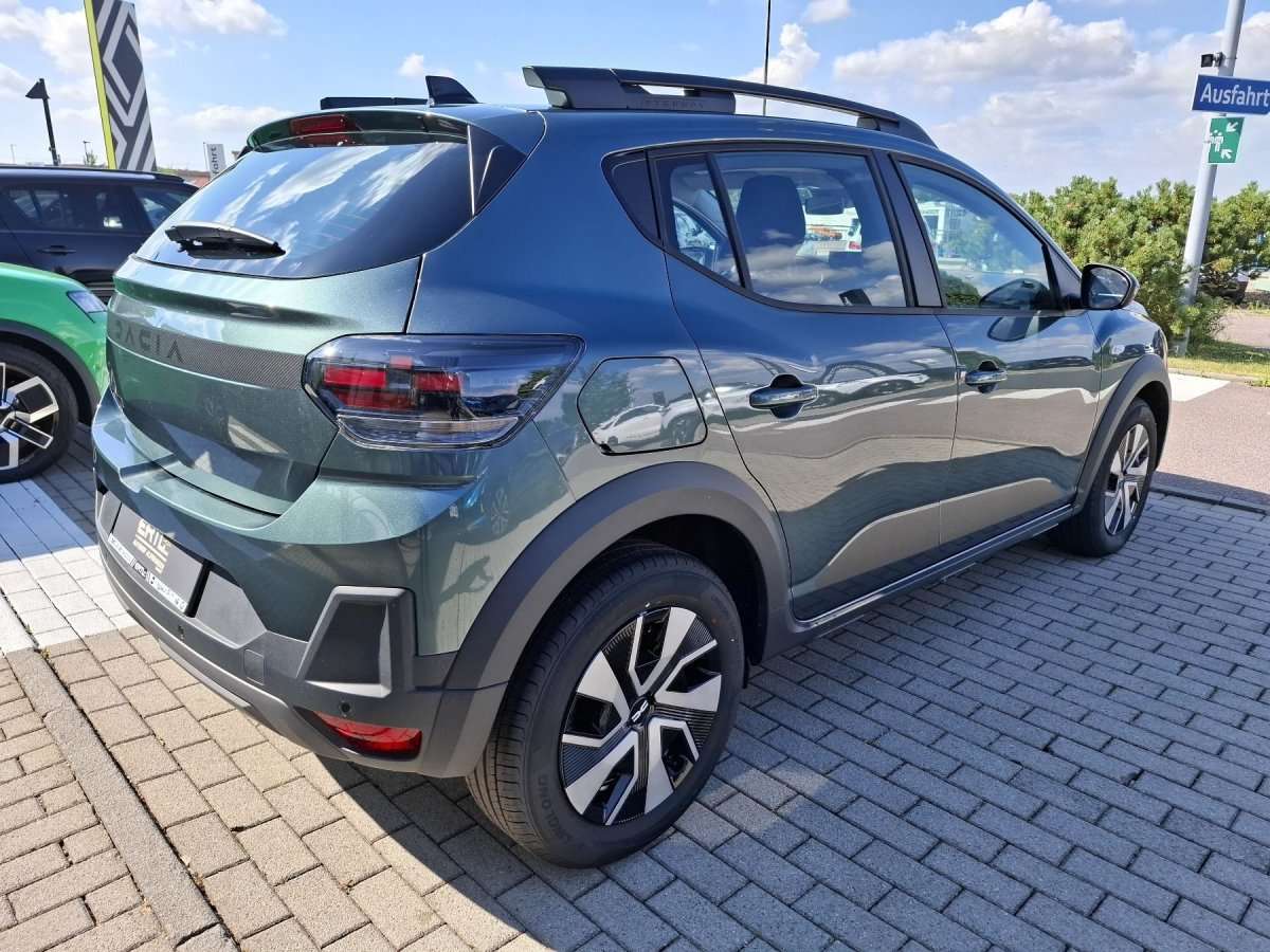 Fahrzeugbild eines Dacia Sandero