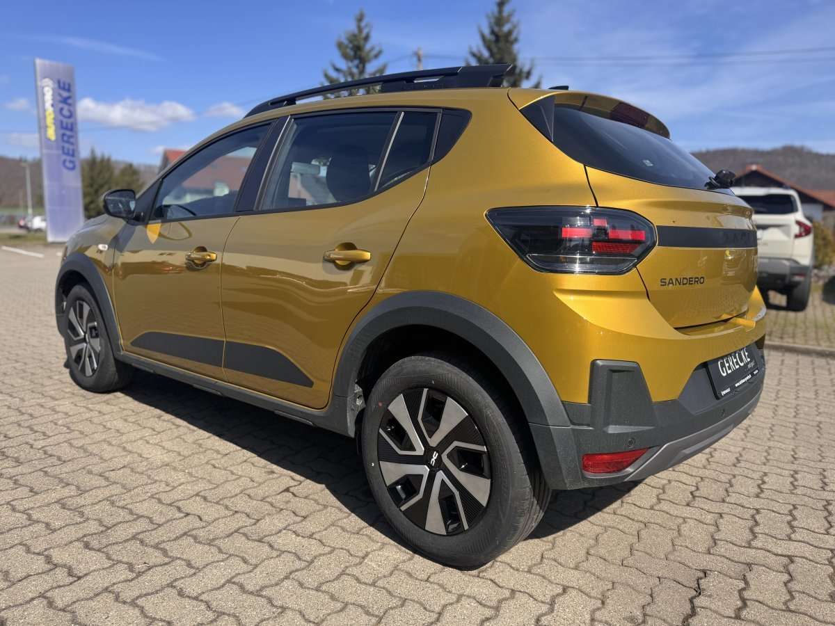 Fahrzeugbild eines Dacia Sandero