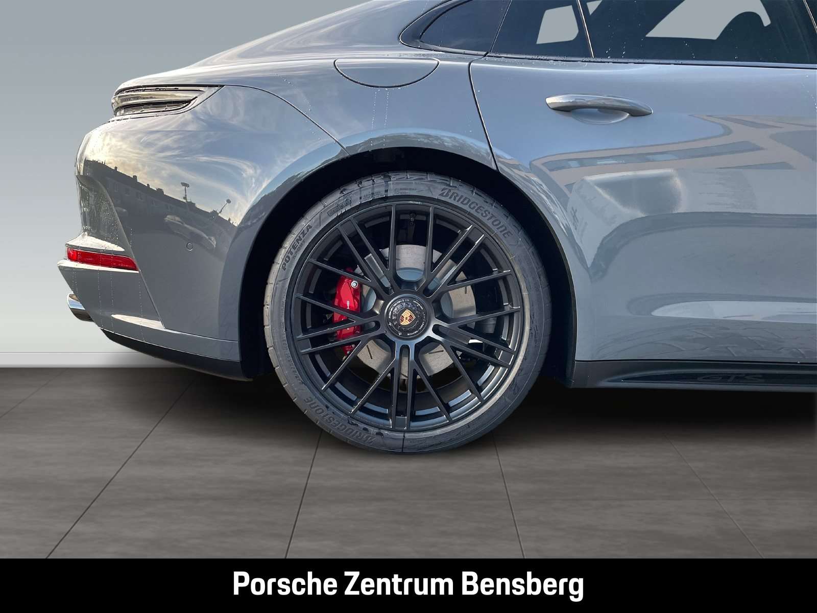 Fahrzeugbild eines Porsche Panamera