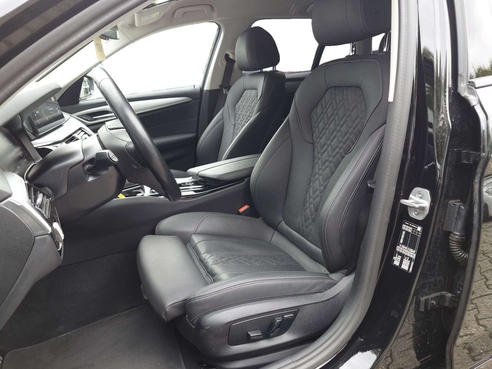 Fahrzeugbild eines BMW 5er-Reihe