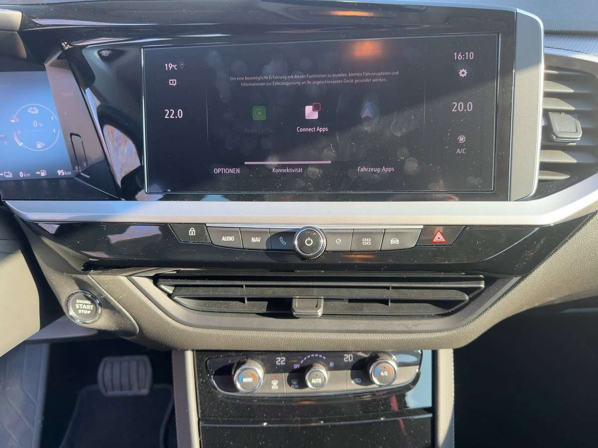 Fahrzeugbild eines Opel Grandland X