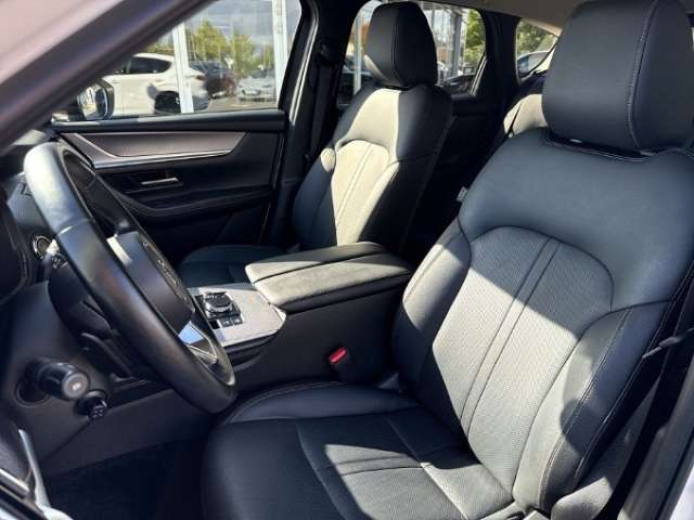 Fahrzeugbild eines Mazda CX-60