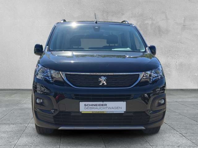 Fahrzeugbild eines Peugeot Rifter