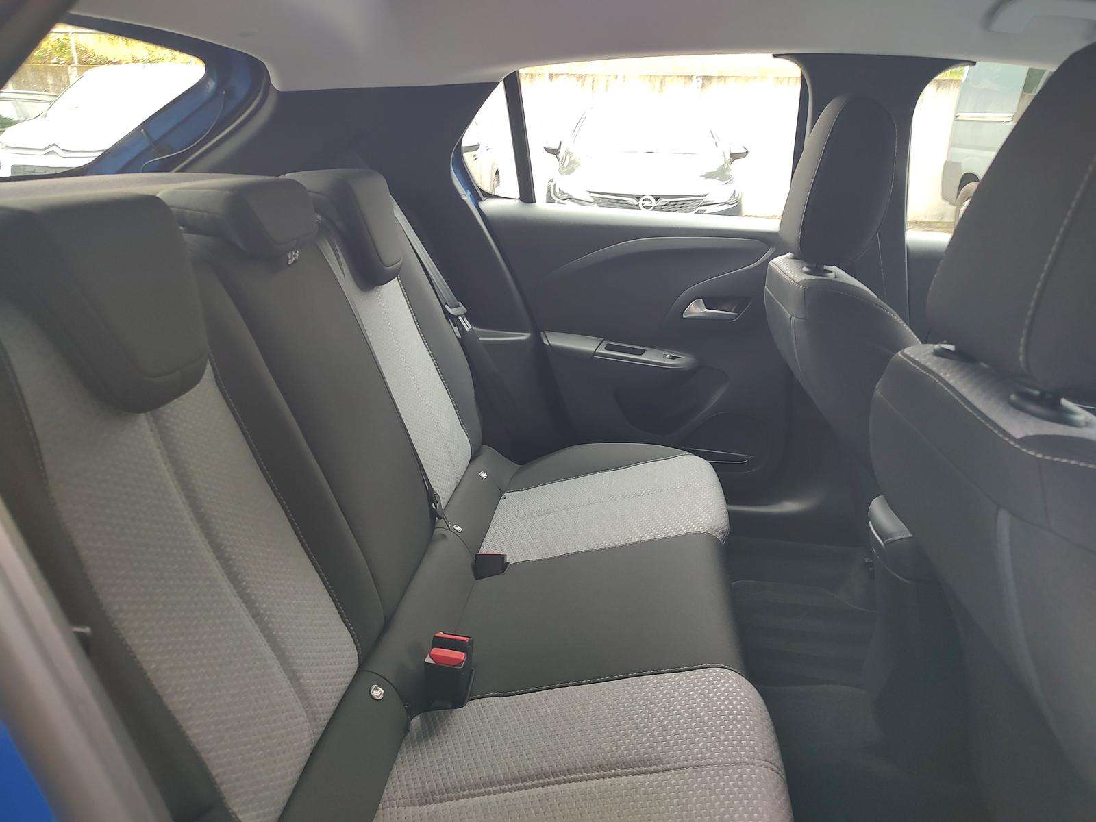 Fahrzeugbild eines Opel Corsa