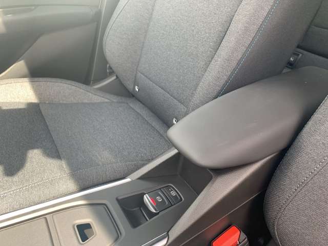 Fahrzeugbild eines Renault Clio