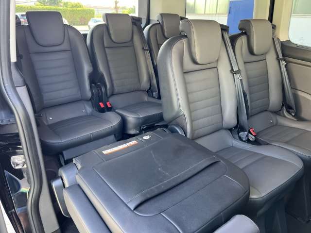 Fahrzeugbild eines Ford Tourneo Custom