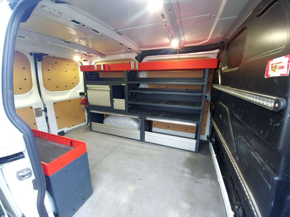 Fahrzeugbild eines Ford Transit Custom