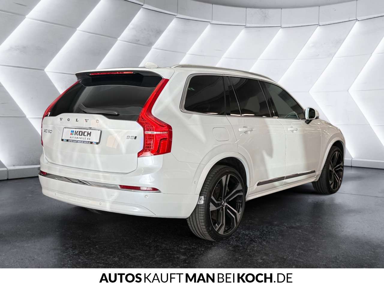 Fahrzeugbild eines Volvo XC90