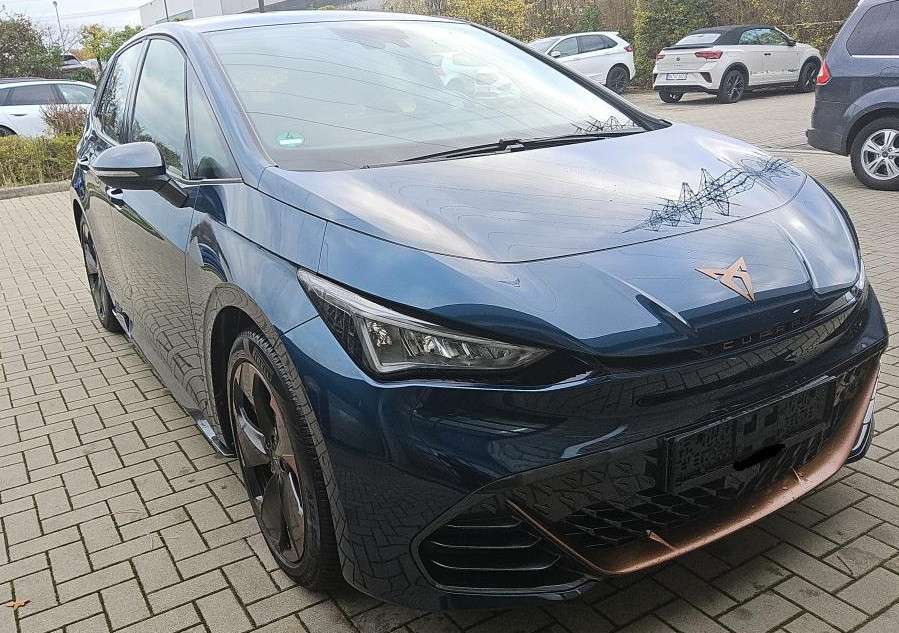 Fahrzeugbild eines CUPRA Born