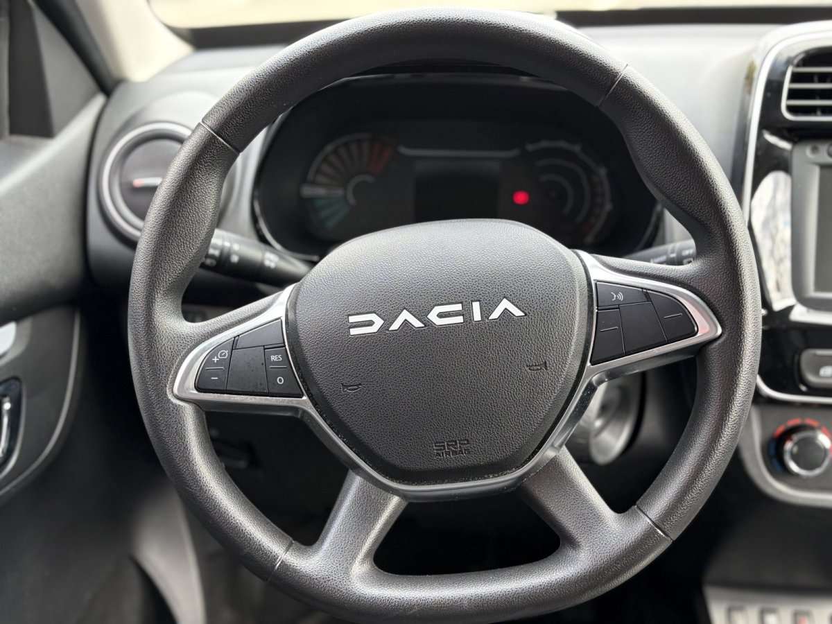Fahrzeugbild eines Dacia Spring