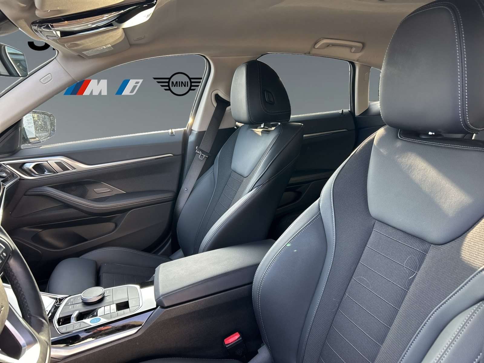 Fahrzeugbild eines BMW i4