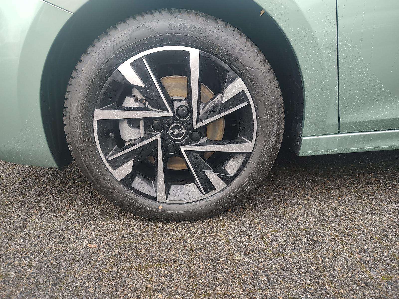 Fahrzeugbild eines Opel Corsa