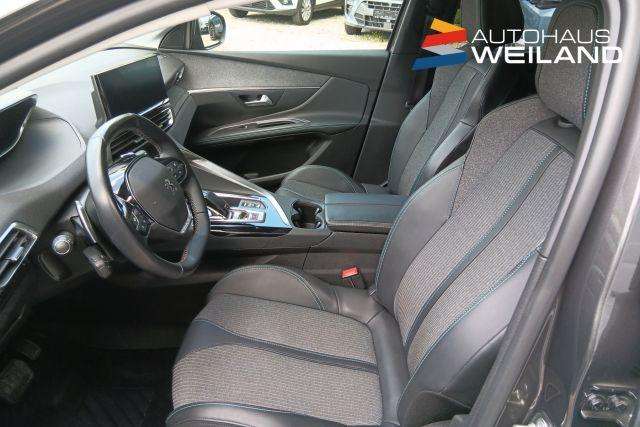 Fahrzeugbild eines Peugeot 5008