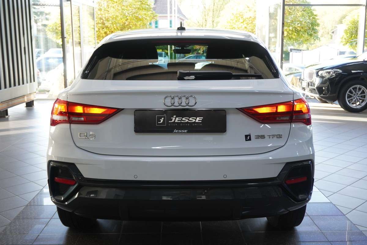 Fahrzeugbild eines Audi Q3