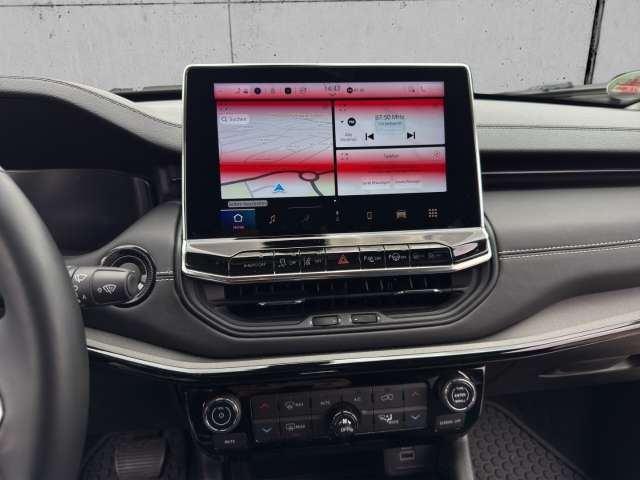Fahrzeugbild eines Jeep Compass