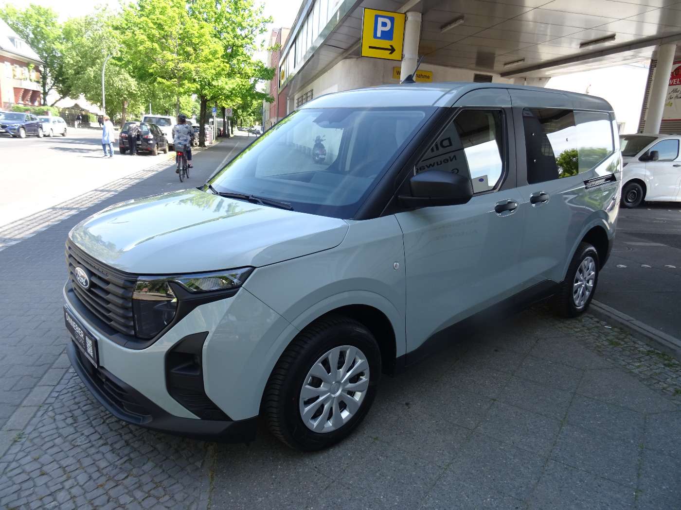 Fahrzeugbild eines Ford Transit Courier
