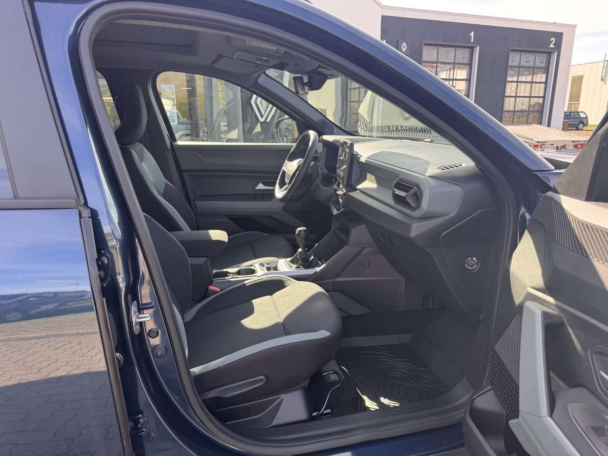 Fahrzeugbild eines Dacia Bigster