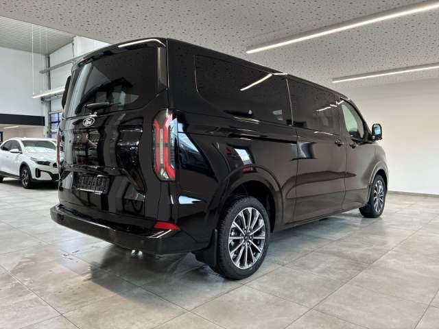 Fahrzeugbild eines Ford Tourneo Custom