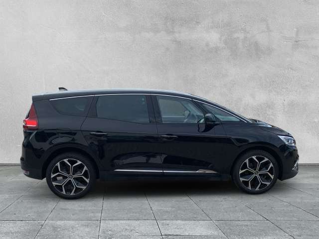 Fahrzeugbild eines Renault Grand Scénic