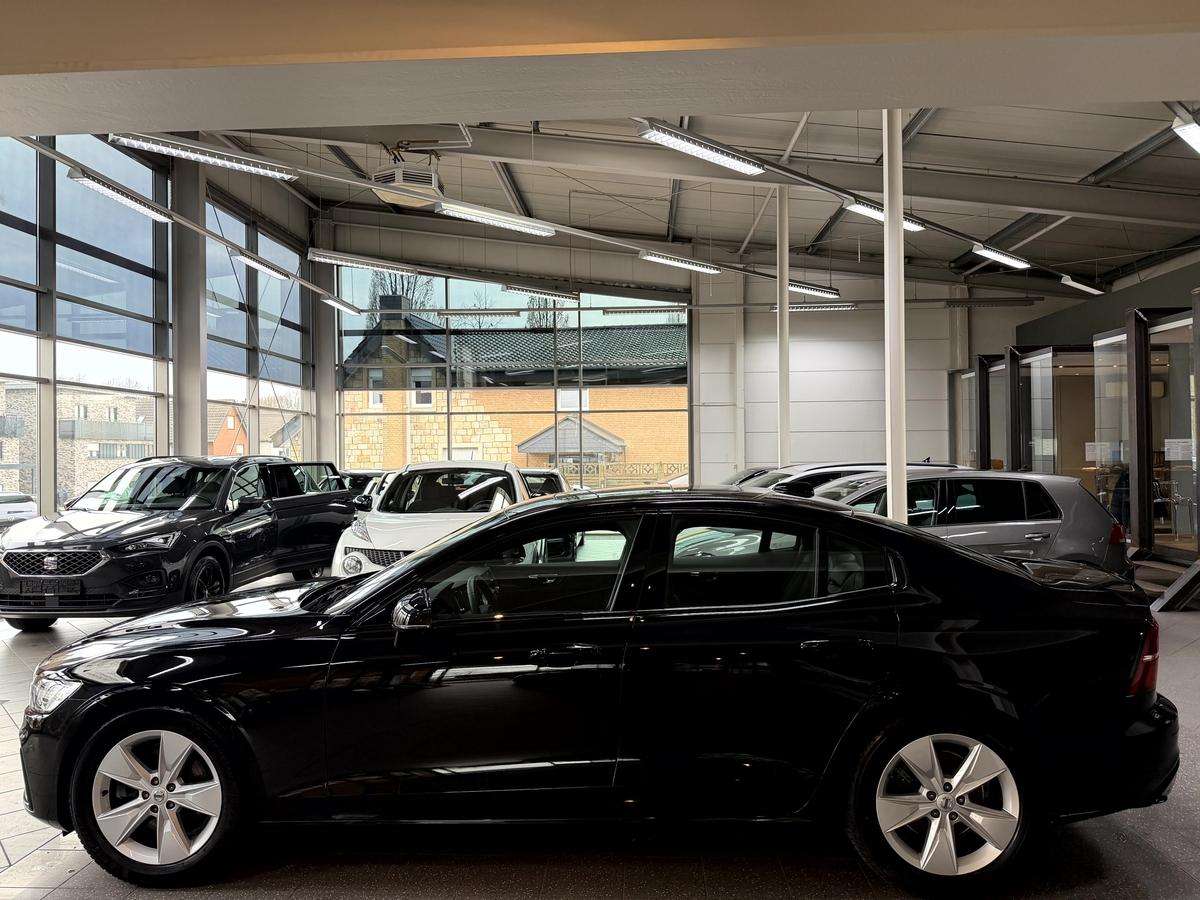 Fahrzeugbild eines Volvo S60