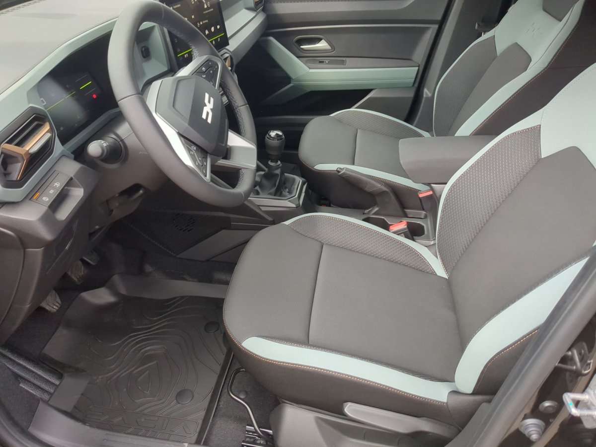 Fahrzeugbild eines Dacia Duster
