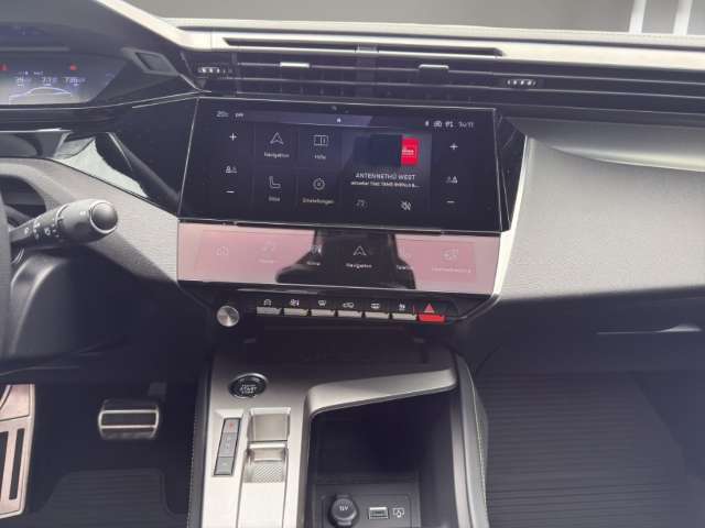 Fahrzeugbild eines Peugeot 408