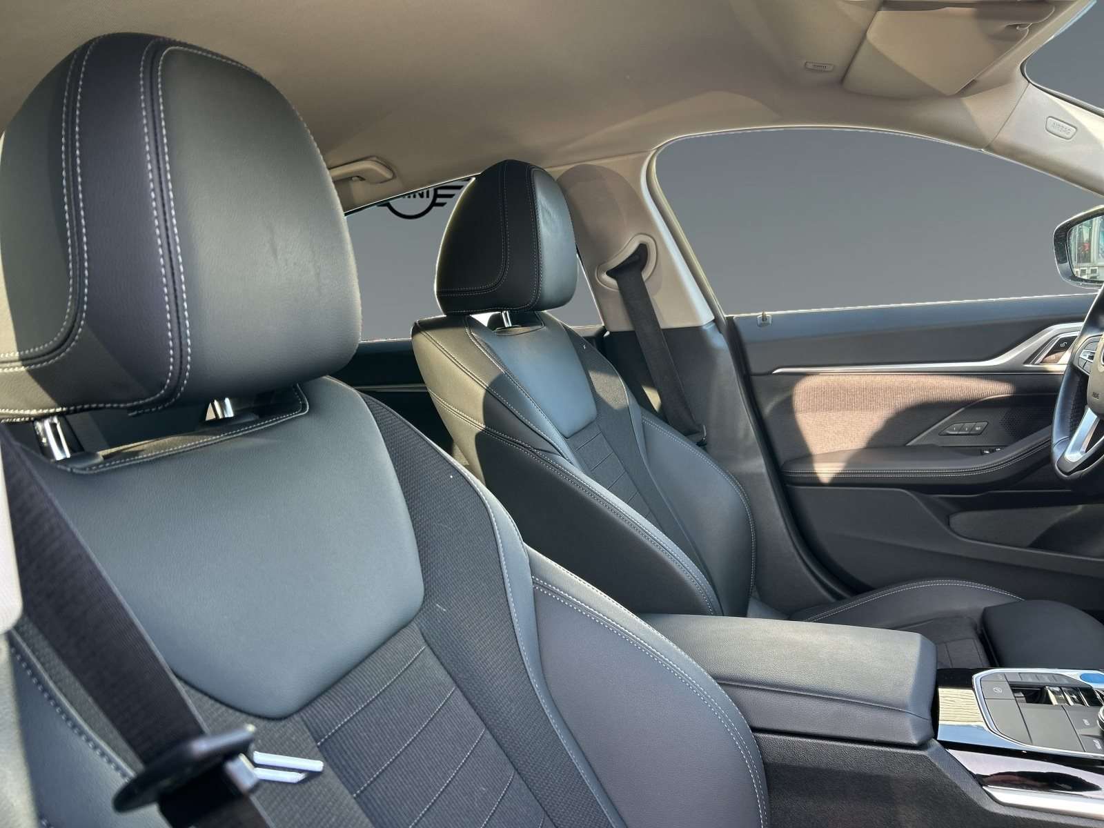 Fahrzeugbild eines BMW i4