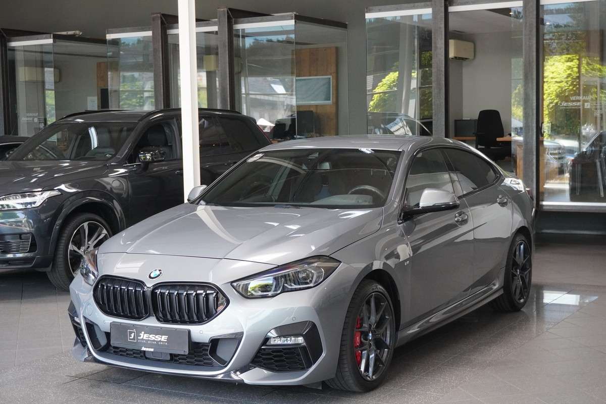 Fahrzeugbild eines BMW 2er-Reihe