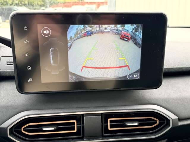 Fahrzeugbild eines Dacia Jogger