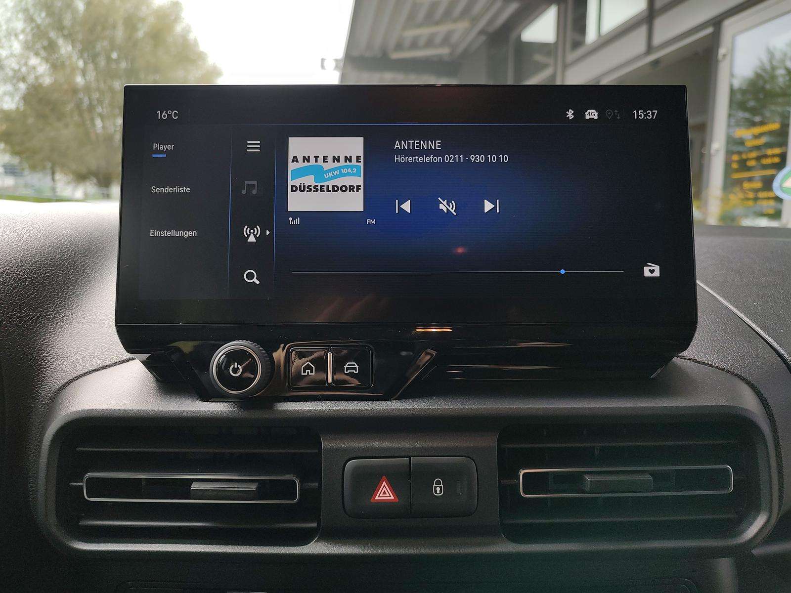 Fahrzeugbild eines Opel Combo Life