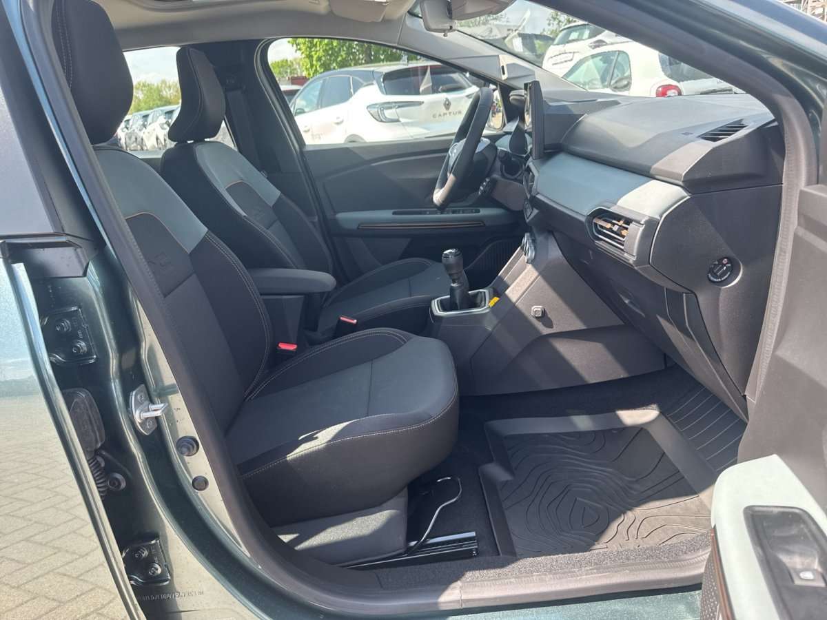 Fahrzeugbild eines Dacia Sandero