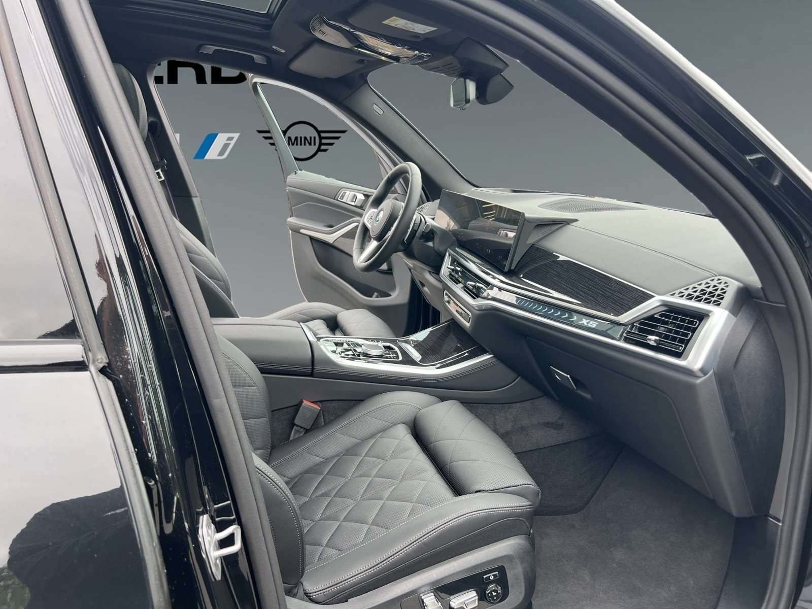 Fahrzeugbild eines BMW X5
