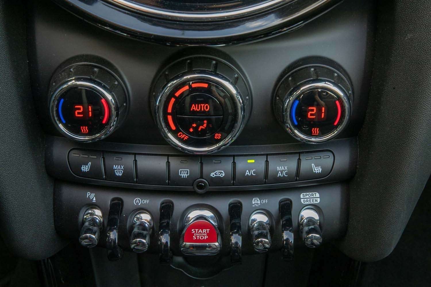 Fahrzeugbild eines MINI MINI