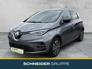 Schräge Frontansicht auf einen Renault ZOE , freigestellt
