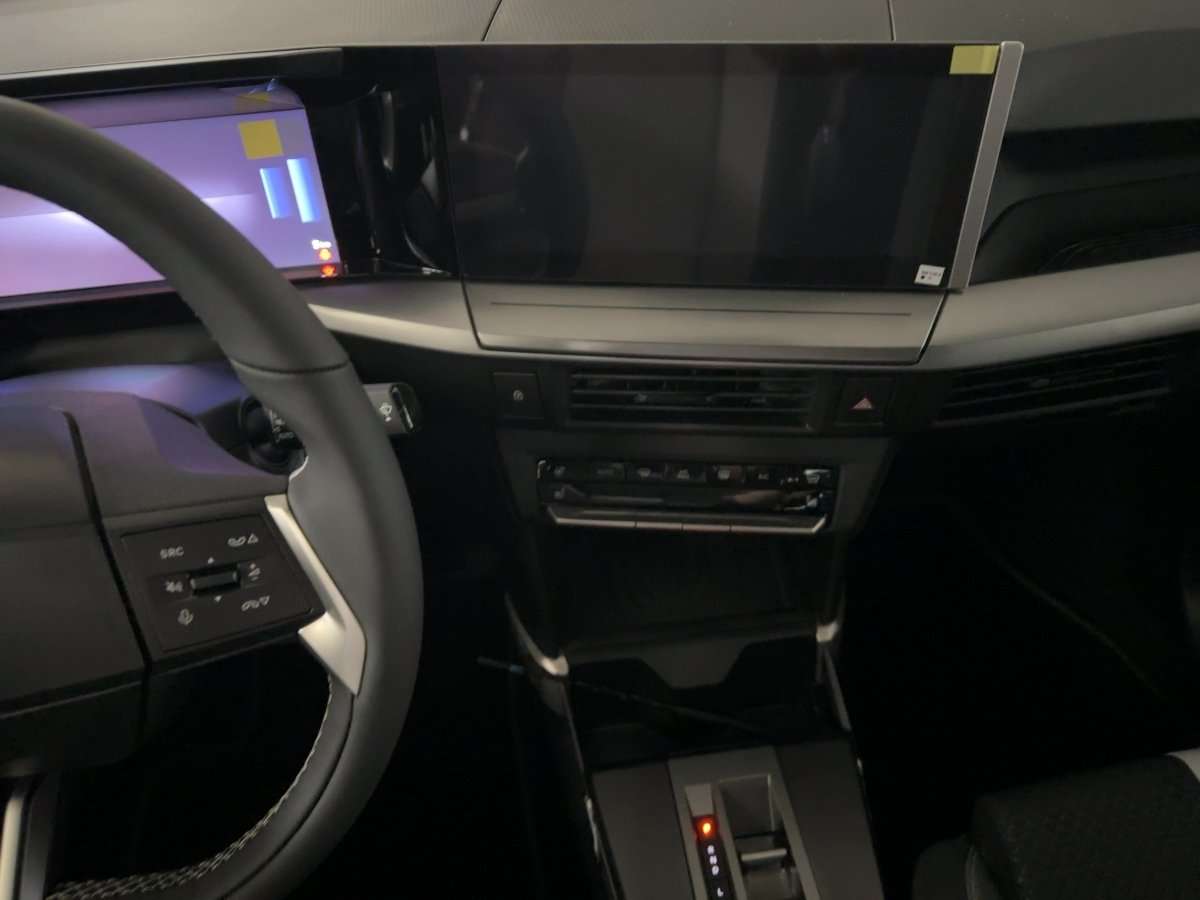 Fahrzeugbild eines Opel Frontera