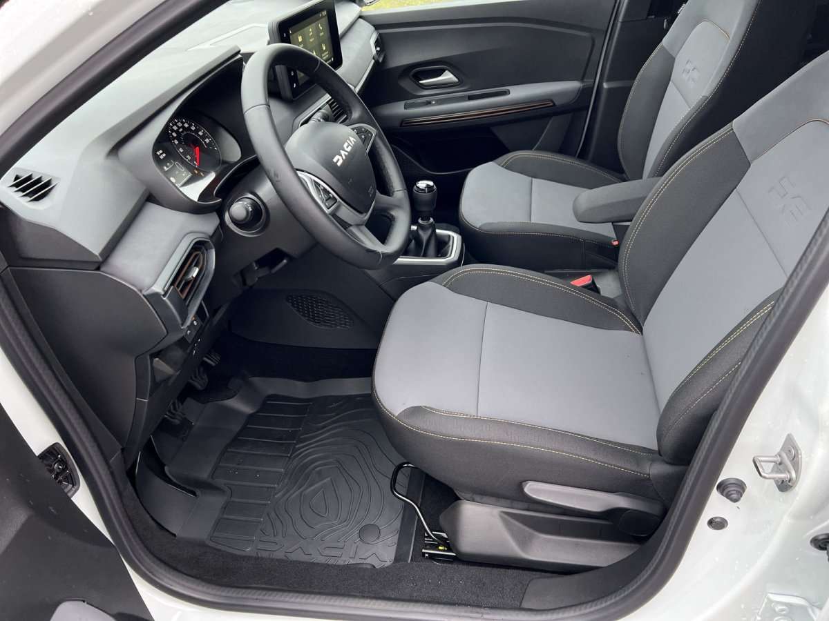 Fahrzeugbild eines Dacia Jogger