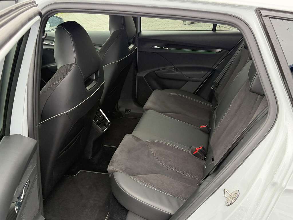 Fahrzeugbild eines Skoda Enyaq