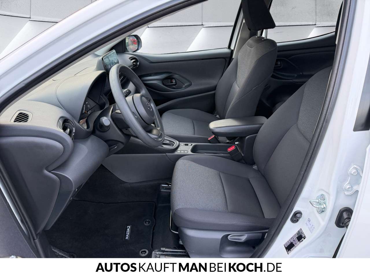 Fahrzeugbild eines Mazda Mazda2 Hybrid