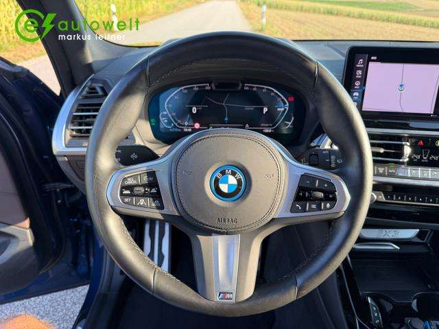 Fahrzeugbild eines BMW ix3