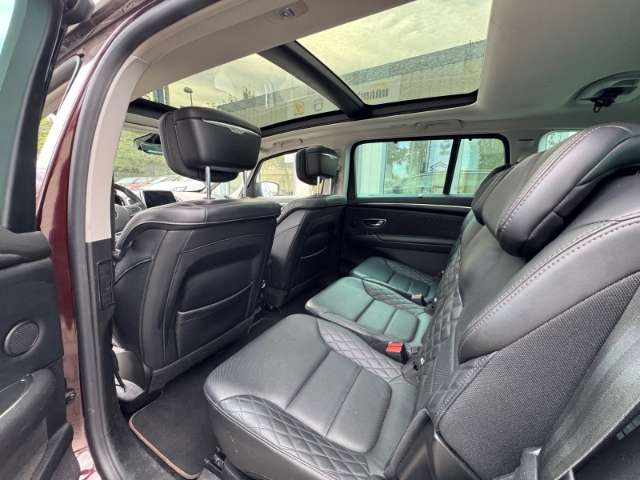 Fahrzeugbild eines Renault Espace