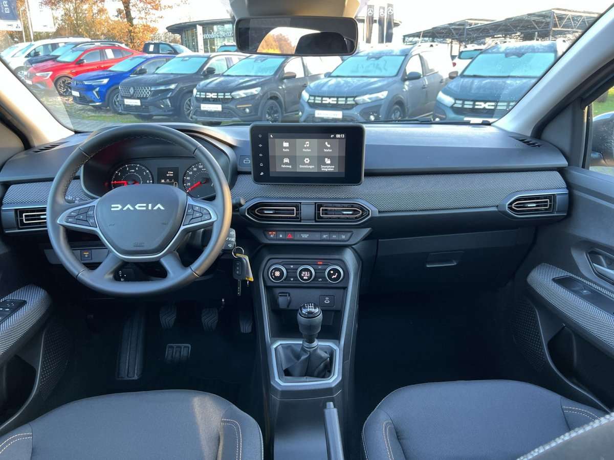 Fahrzeugbild eines Dacia Sandero