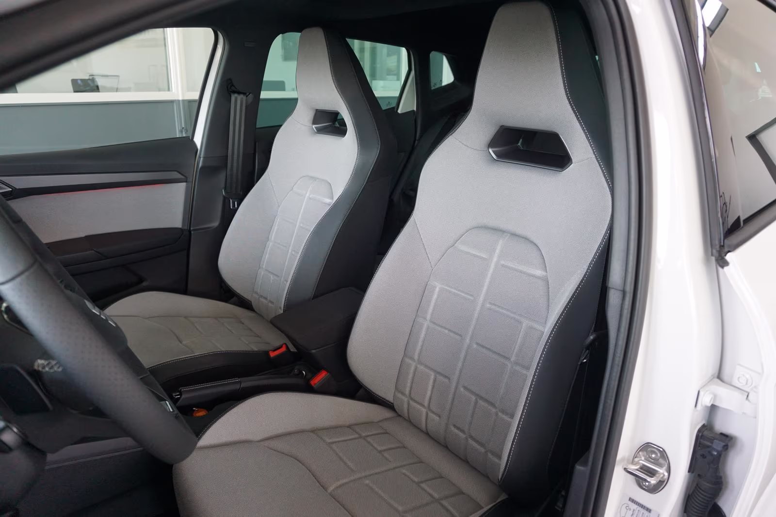 Fahrzeugbild eines SEAT Ibiza