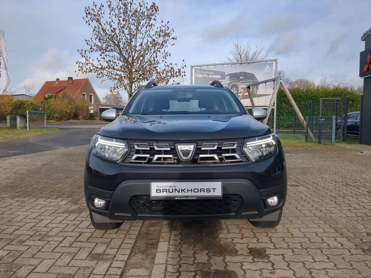 Fahrzeugbild eines Dacia Duster