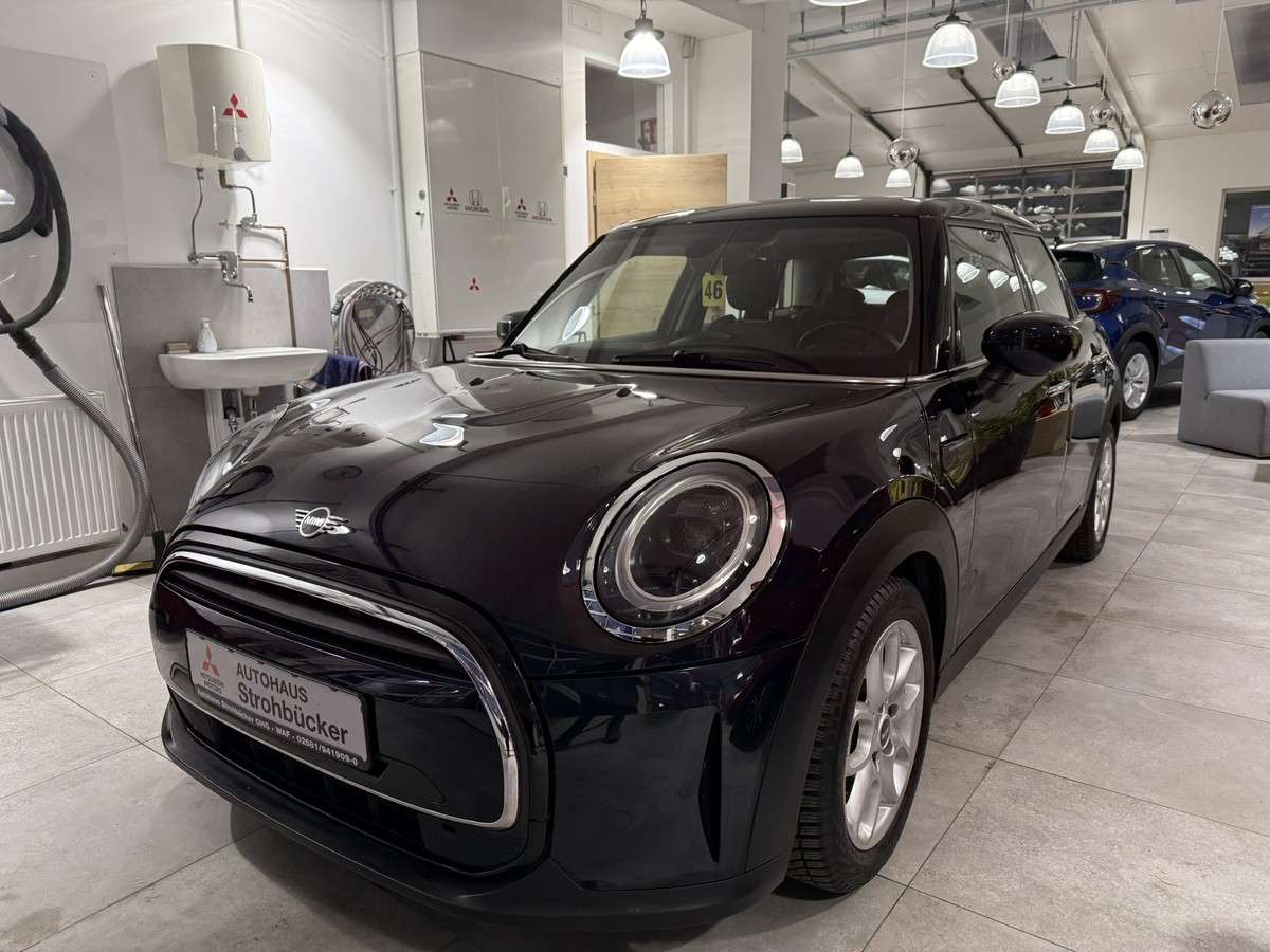 Fahrzeugbild eines MINI MINI