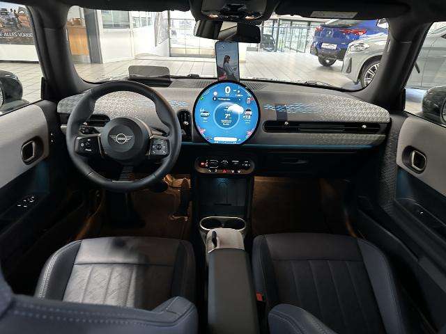 Fahrzeugbild eines MINI COOPER