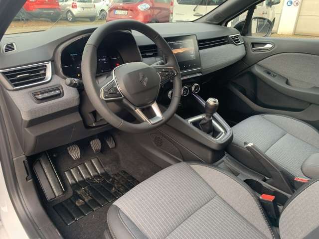 Fahrzeugbild eines Renault Clio